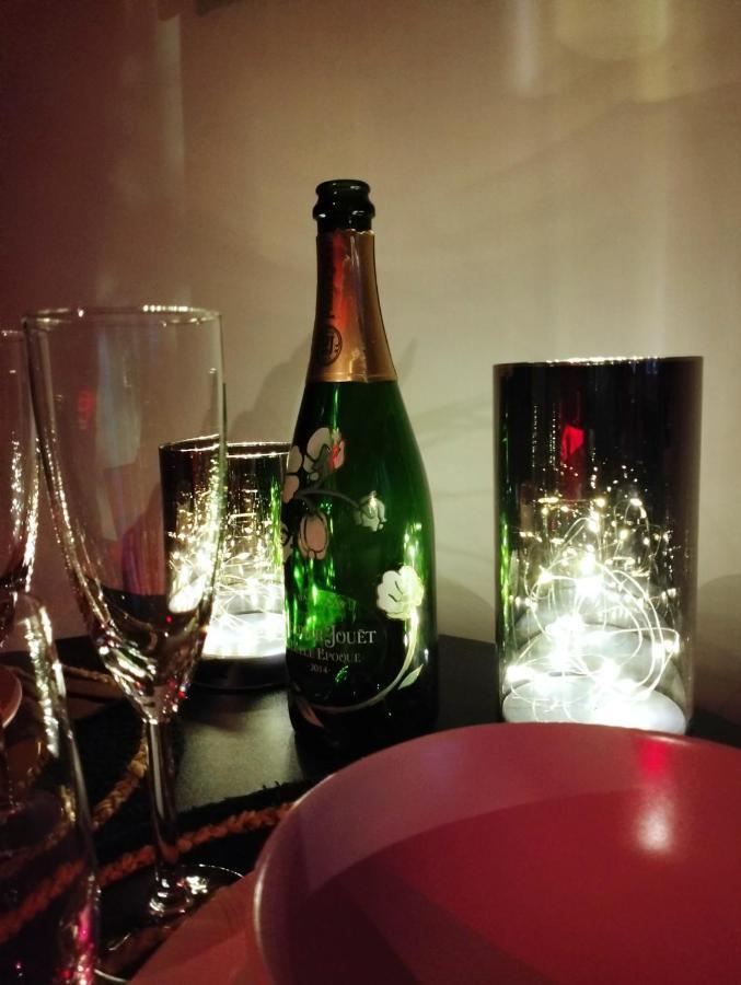 فيلا Escapade En Champagne Moments Conviviaux Entre Amis, Famille إيبيرني المظهر الخارجي الصورة